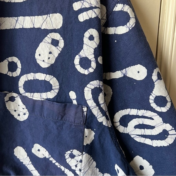 Patagonia Navy Batik Climbing Print Shirt - Picture 3 of 5